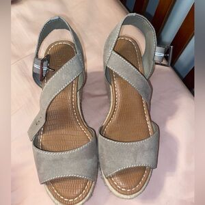 Cute Circus by Sam Edelman wedge heels size 7 1/2